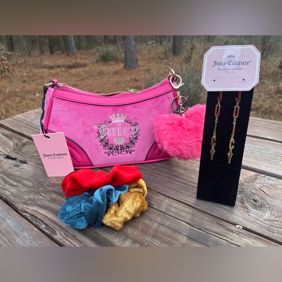 Juicy Couture Y2K Pink Bag Bundle & Gold Tone Earrings & Scrunchies NEW - Picture 2 of 10